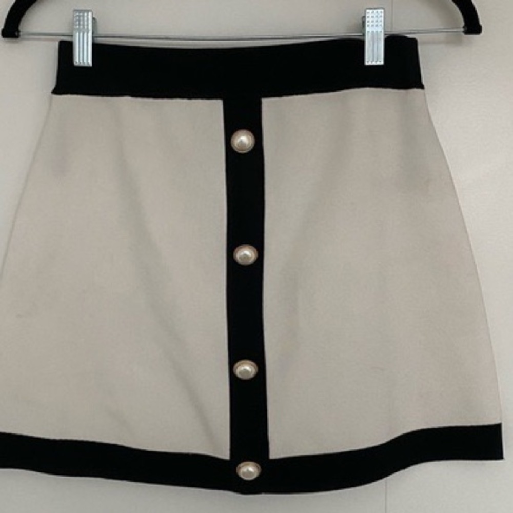 Aritzia Babaton Legacy Skirt | size XXS